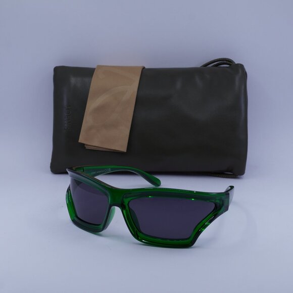 Loewe LW40143U 98A Sunglasses Transparent Dark Green Shield Frame, Smoke Lenses Loewe LW40143U 98A Sunglasses Transparent Dark Green Shield  main image 2